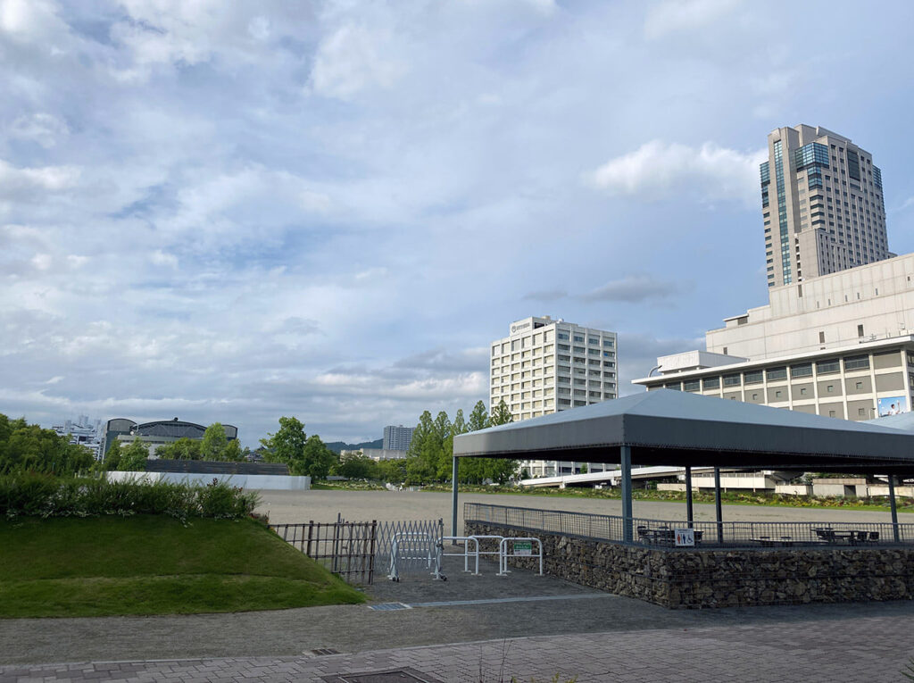 旧広島市民球場跡地